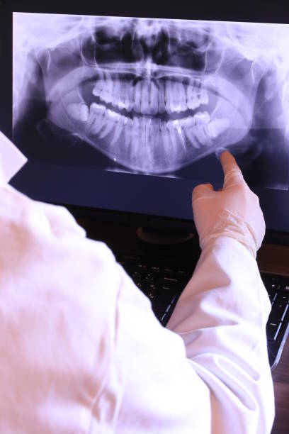 Best Orthodontic Emergency Dentist in Memphis, FL